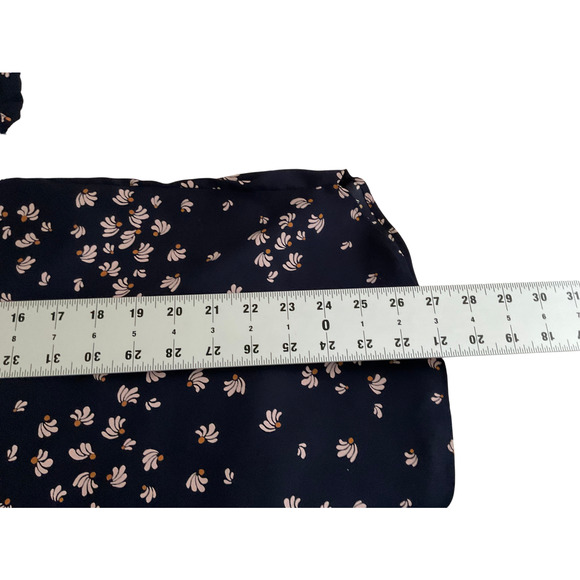 Ann Taylor Women's Large Navy Blue Blouse Floral Cold Shoulder Sleeve Polyester - Picture 5 of 11